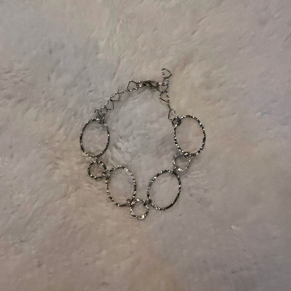 Sale 925 Gold over Silver Hammered Link Bracelet - Picture 8 of 11